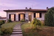 casa indipendente in vendita a Triuggio in zona Tregasio