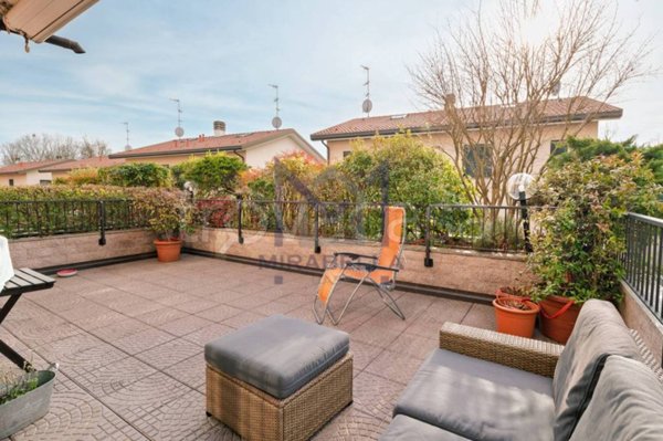 casa indipendente in vendita a Triuggio