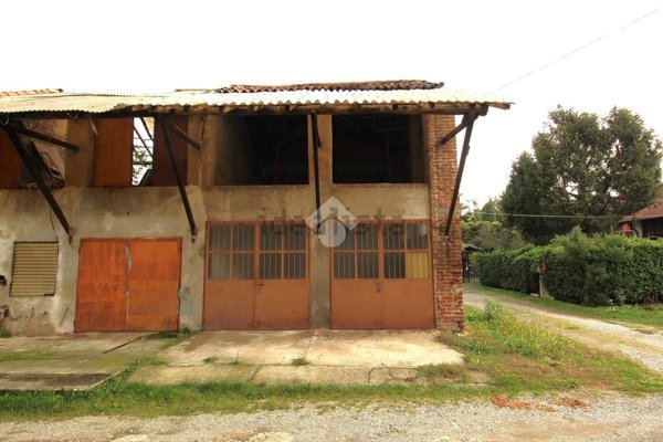 appartamento in vendita ad Usmate Velate in zona Bettolino