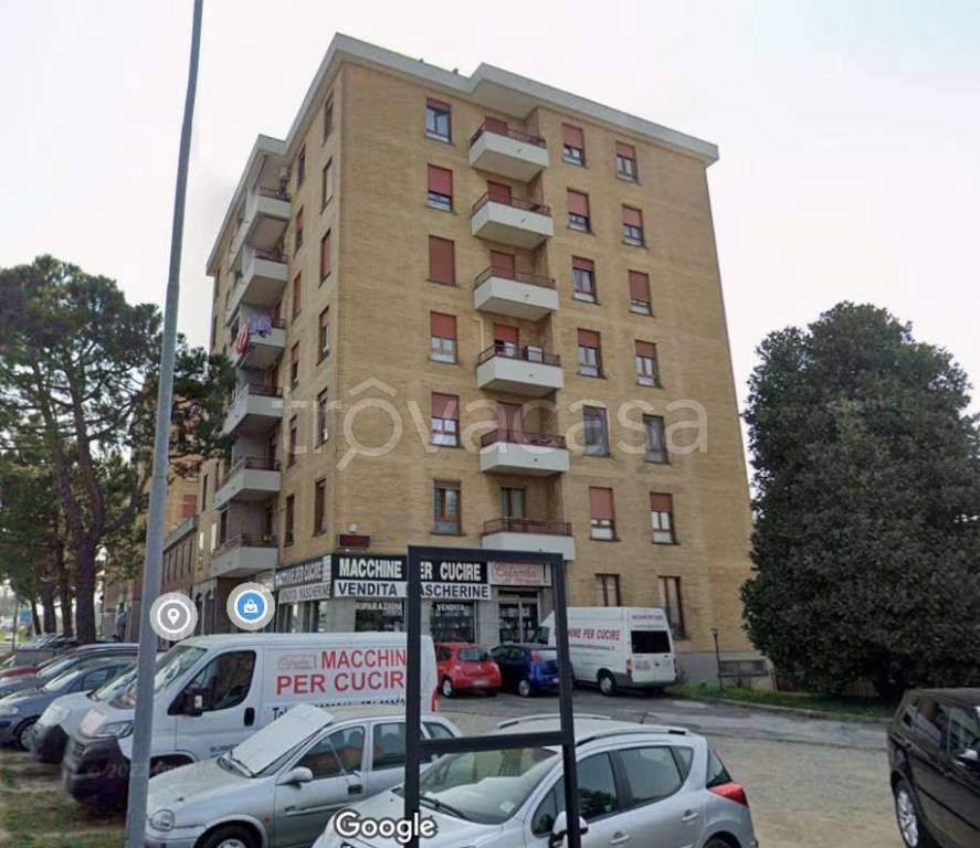 appartamento in vendita ad Usmate Velate