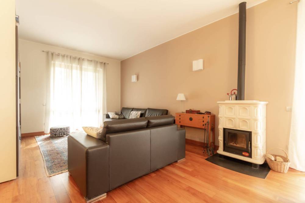 casa indipendente in vendita ad Usmate Velate
