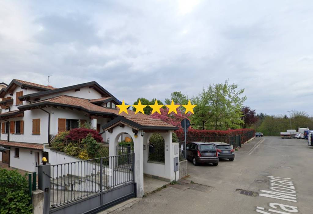 appartamento in vendita ad Usmate Velate