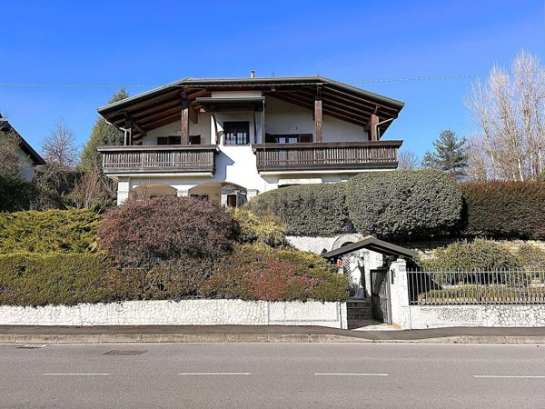 casa indipendente in vendita ad Usmate Velate