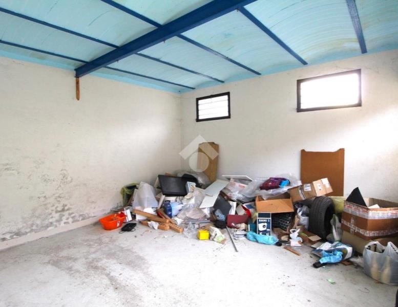 casale in vendita ad Usmate Velate in zona Bettolino