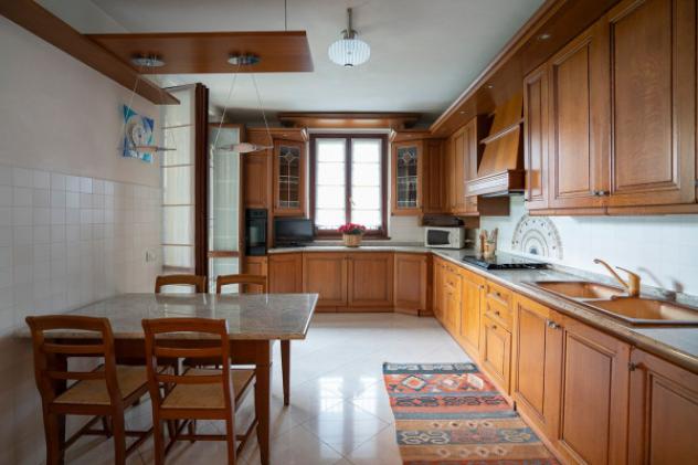 casa indipendente in vendita ad Usmate Velate