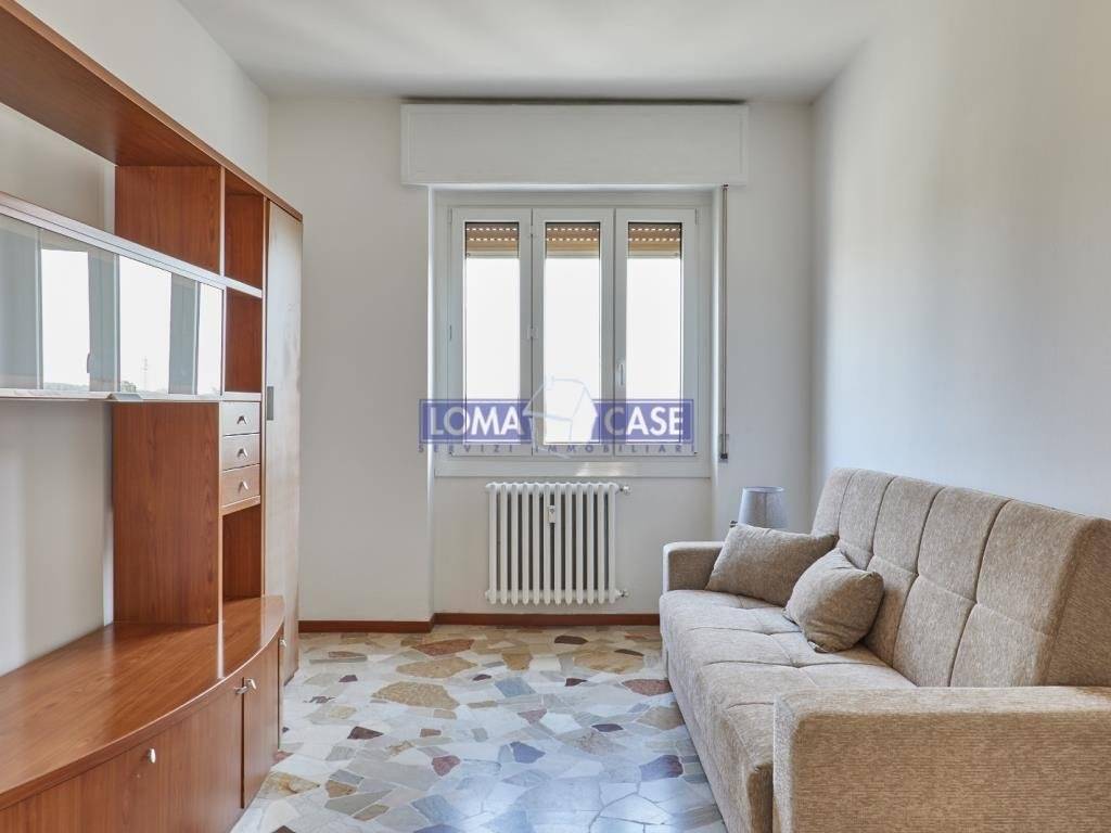 appartamento in vendita ad Usmate Velate