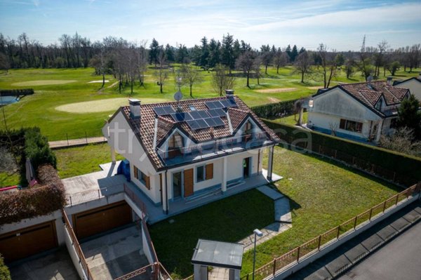 casa indipendente in vendita ad Usmate Velate
