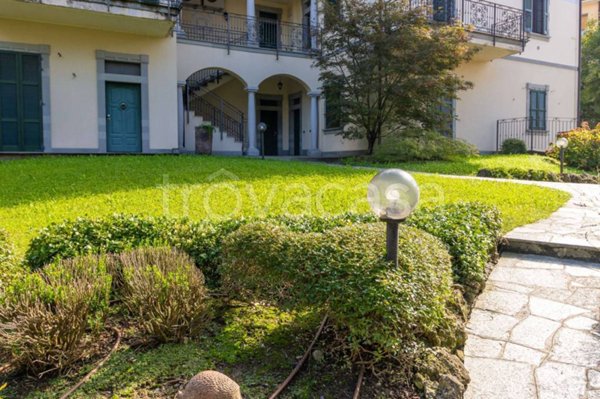 appartamento in vendita ad Usmate Velate