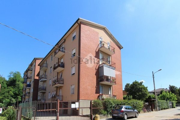 appartamento in vendita ad Usmate Velate