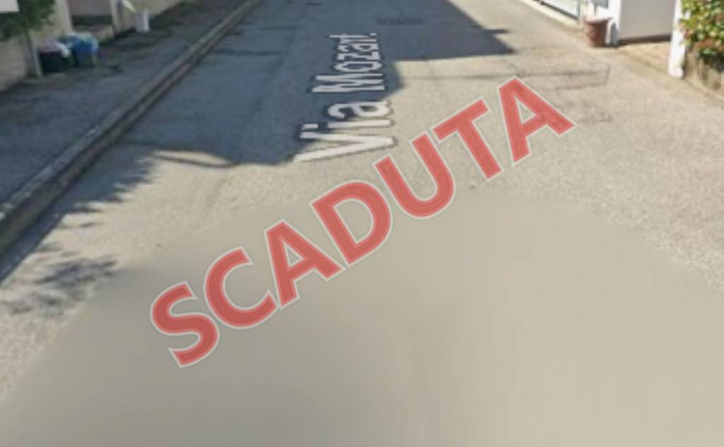 appartamento in vendita ad Usmate Velate