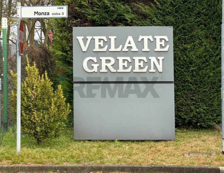 appartamento in vendita ad Usmate Velate in zona Bettolino