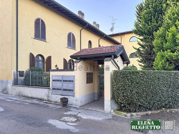 appartamento in vendita ad Usmate Velate