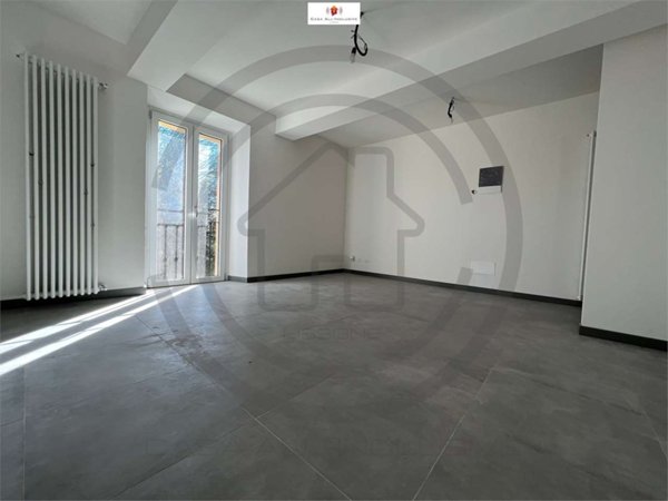 appartamento in vendita ad Usmate Velate