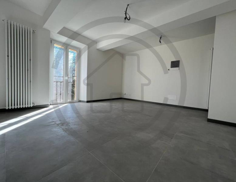 appartamento in vendita ad Usmate Velate