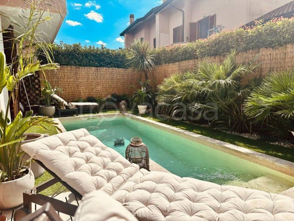 casa indipendente in vendita ad Usmate Velate