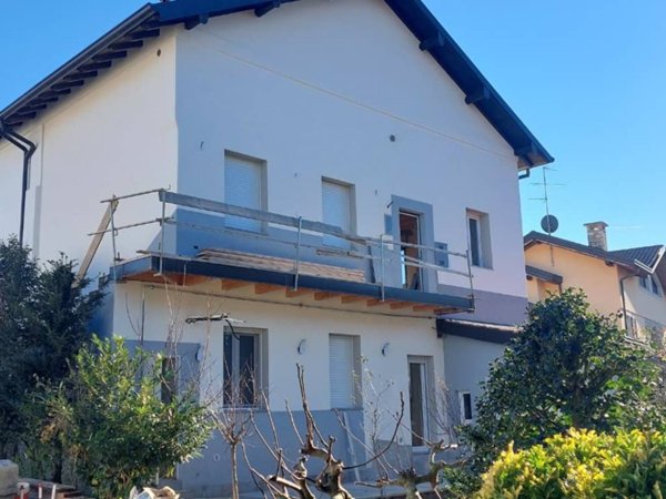 appartamento in vendita ad Usmate Velate