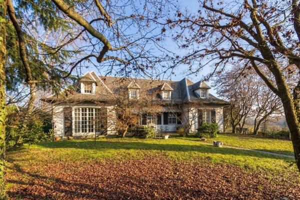 casa indipendente in vendita ad Usmate Velate