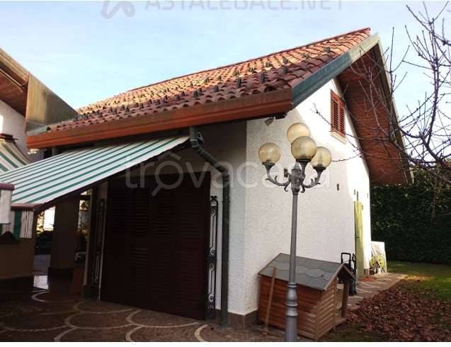 appartamento in vendita ad Usmate Velate