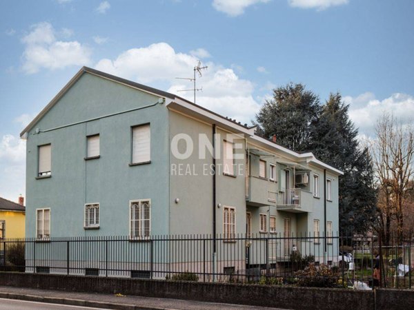 appartamento in vendita ad Usmate Velate