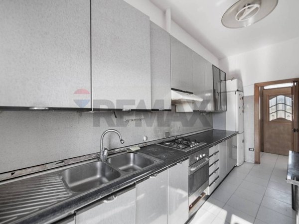 appartamento in vendita ad Usmate Velate