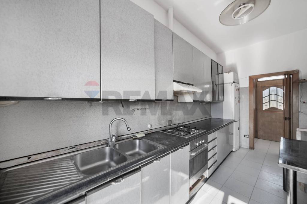 appartamento in vendita ad Usmate Velate