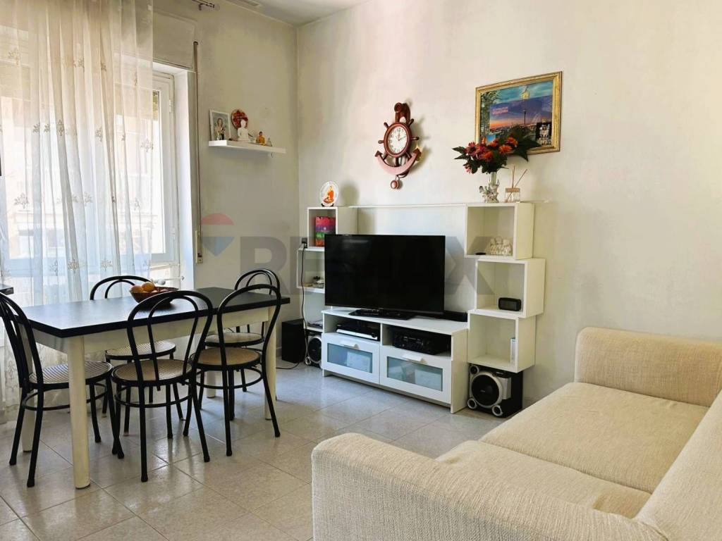 appartamento in vendita ad Usmate Velate in zona San Luigi
