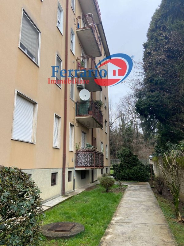 appartamento in vendita ad Usmate Velate
