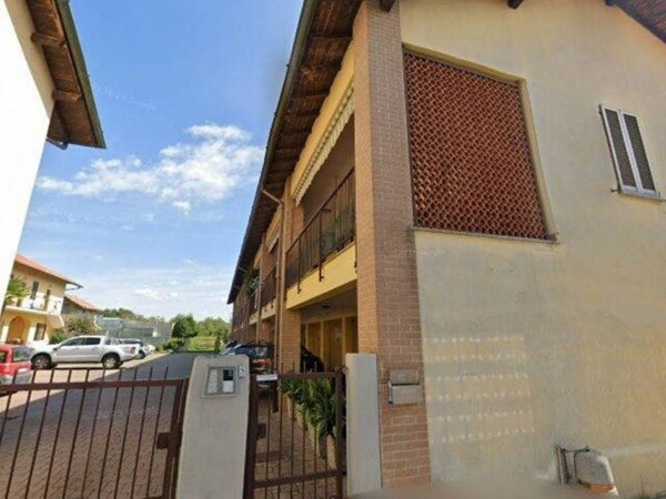 appartamento in vendita ad Usmate Velate