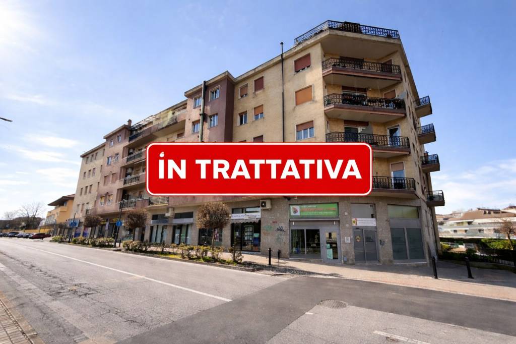 appartamento in vendita ad Usmate Velate