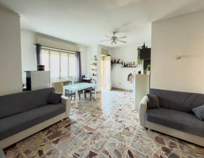 appartamento in vendita ad Usmate Velate