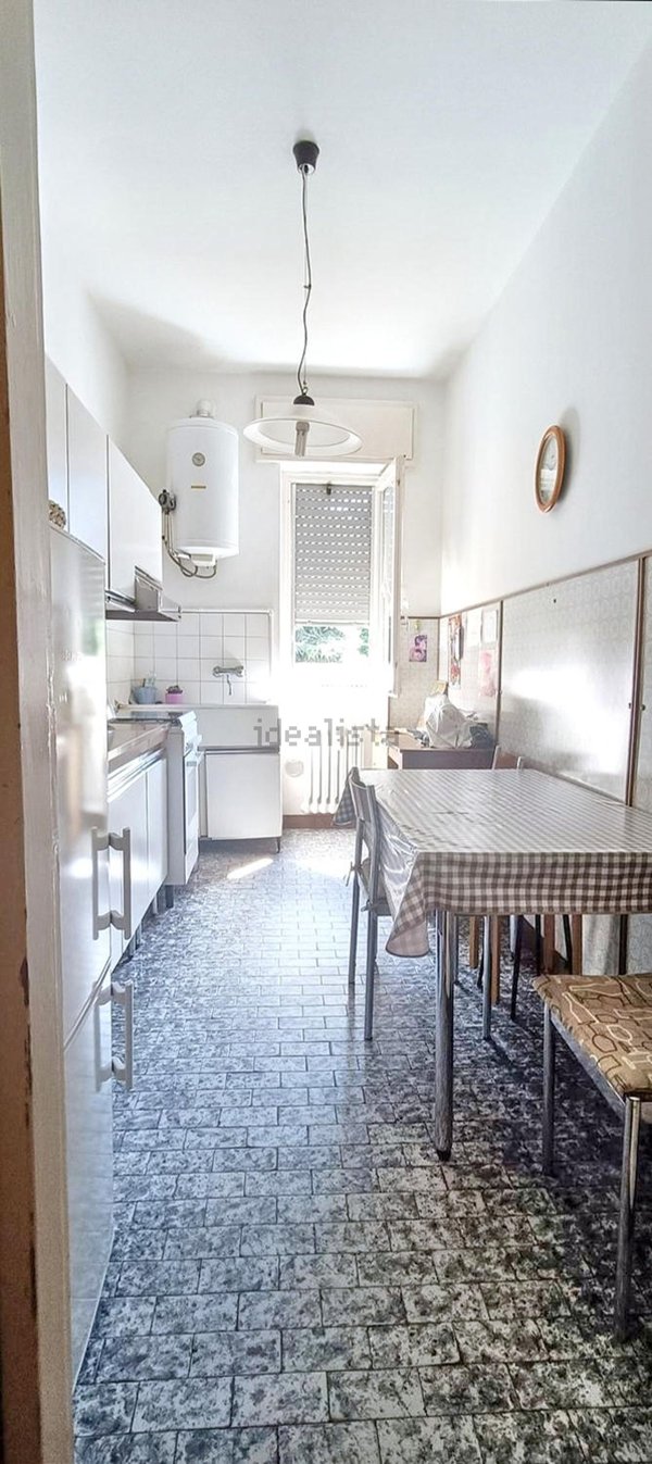 appartamento in vendita ad Usmate Velate