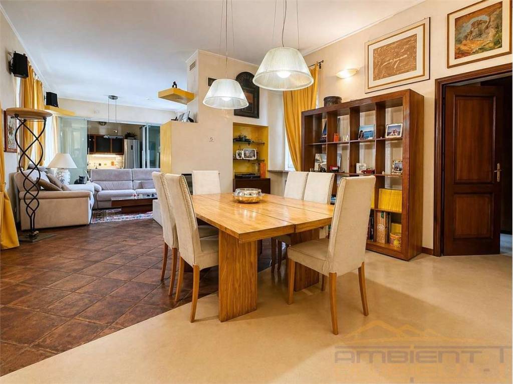 casa indipendente in vendita ad Usmate Velate