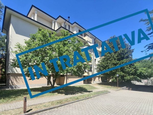 appartamento in vendita ad Usmate Velate in zona Bettolino