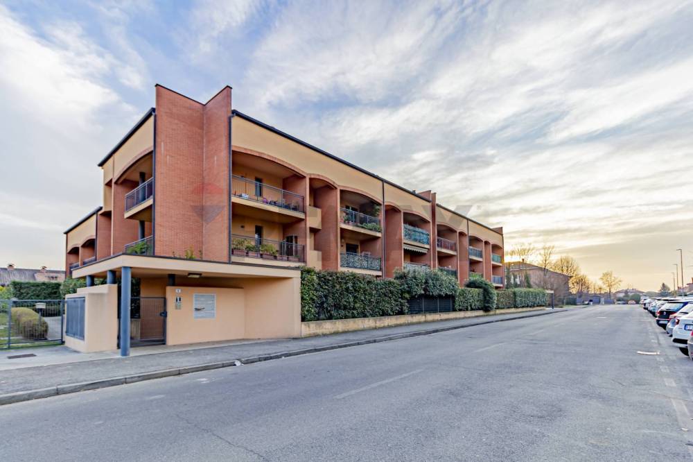 appartamento in vendita ad Usmate Velate