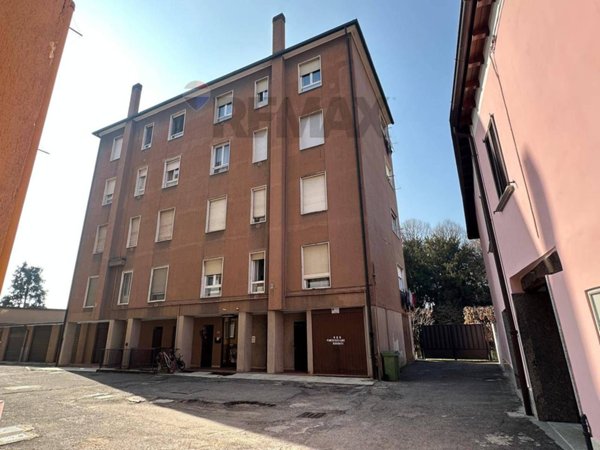 appartamento in vendita ad Usmate Velate in zona San Luigi