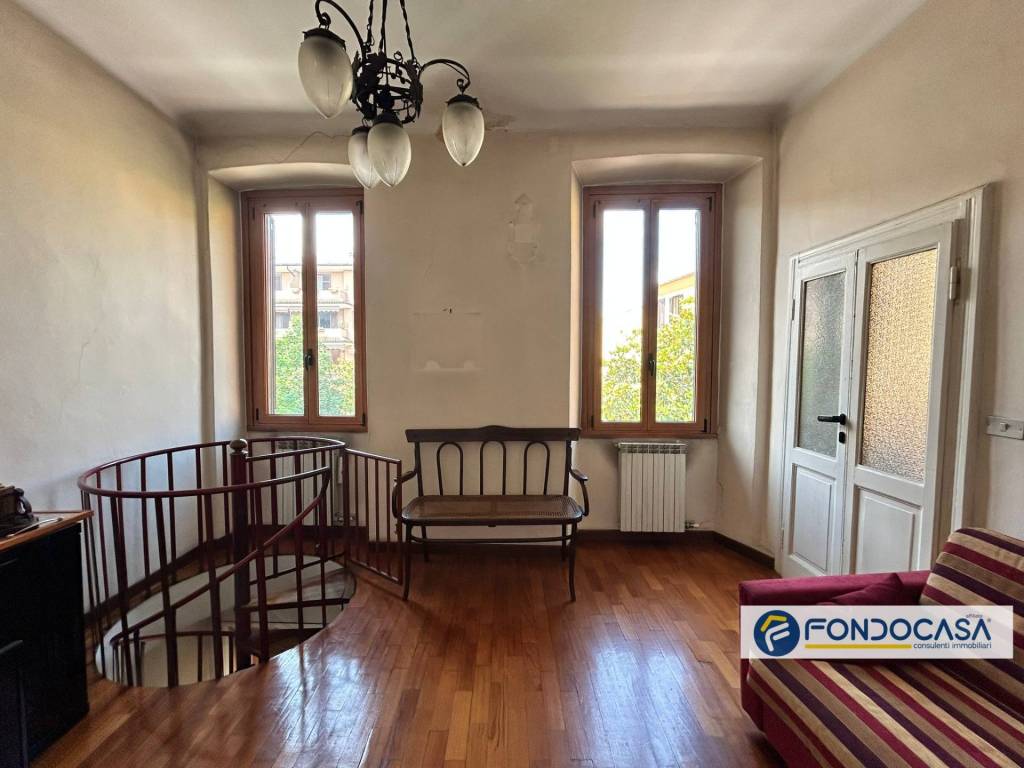 casa indipendente in vendita a Varedo
