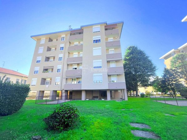 appartamento in vendita a Varedo