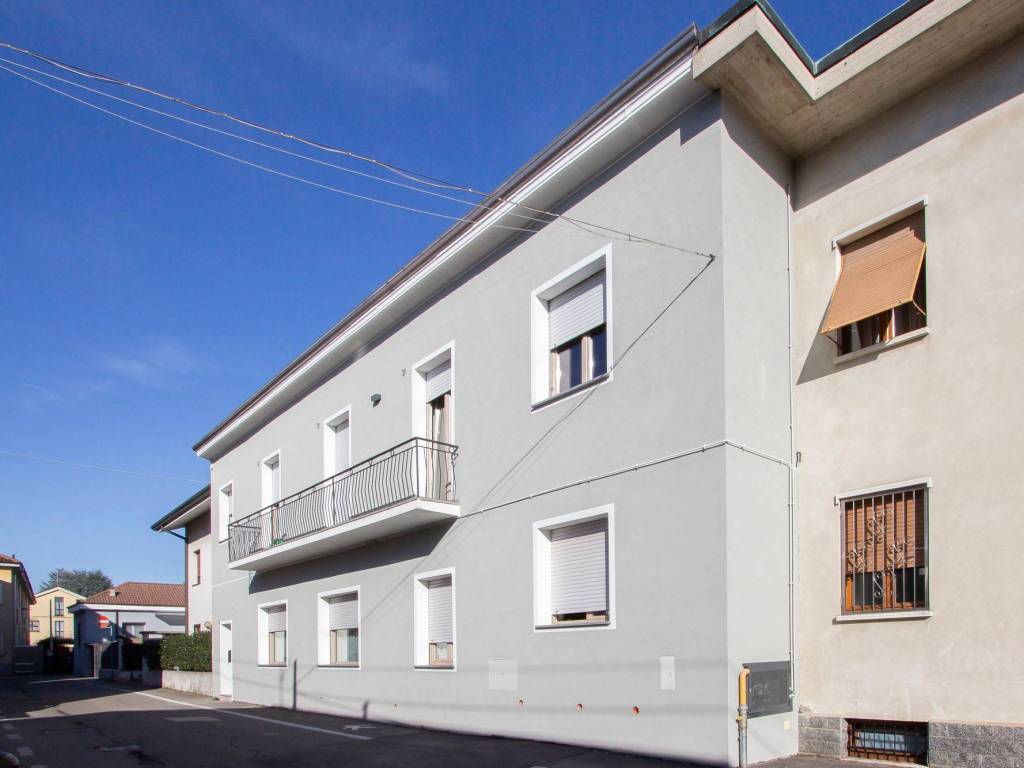 appartamento in vendita a Varedo