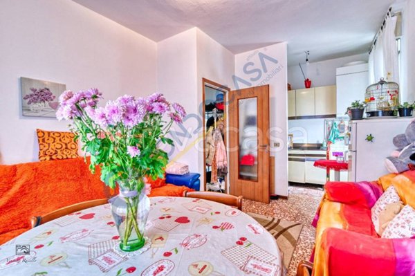 appartamento in vendita a Varedo