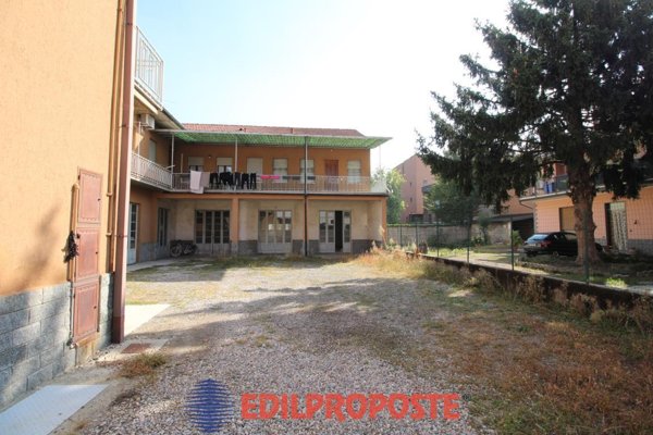 appartamento in vendita a Varedo