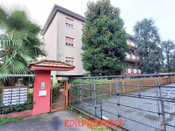 appartamento in vendita a Varedo