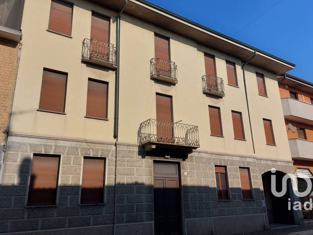 appartamento in vendita a Varedo