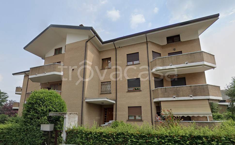 appartamento in vendita a Varedo