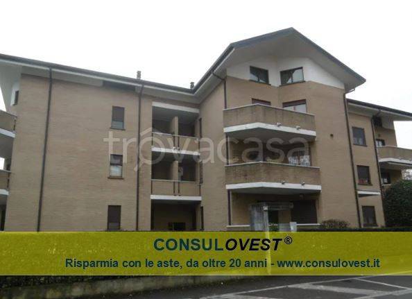 appartamento in vendita a Varedo