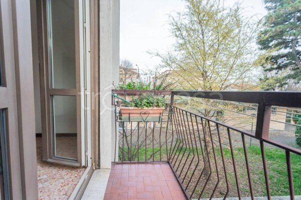 appartamento in vendita a Varedo in zona Valera
