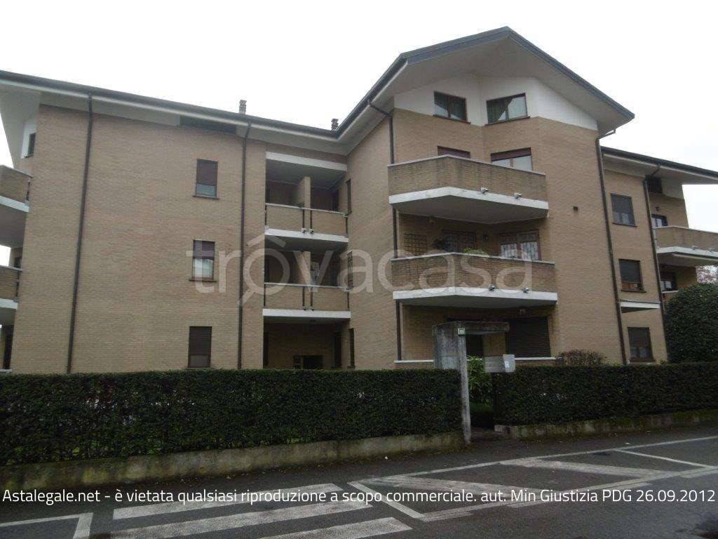 appartamento in vendita a Varedo