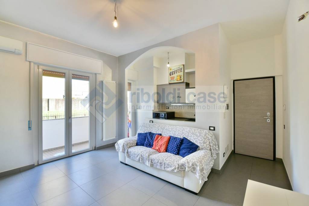 appartamento in vendita a Varedo