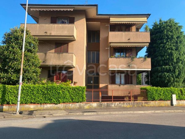 appartamento in vendita a Varedo