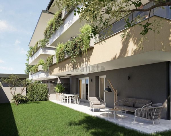 appartamento in vendita a Varedo