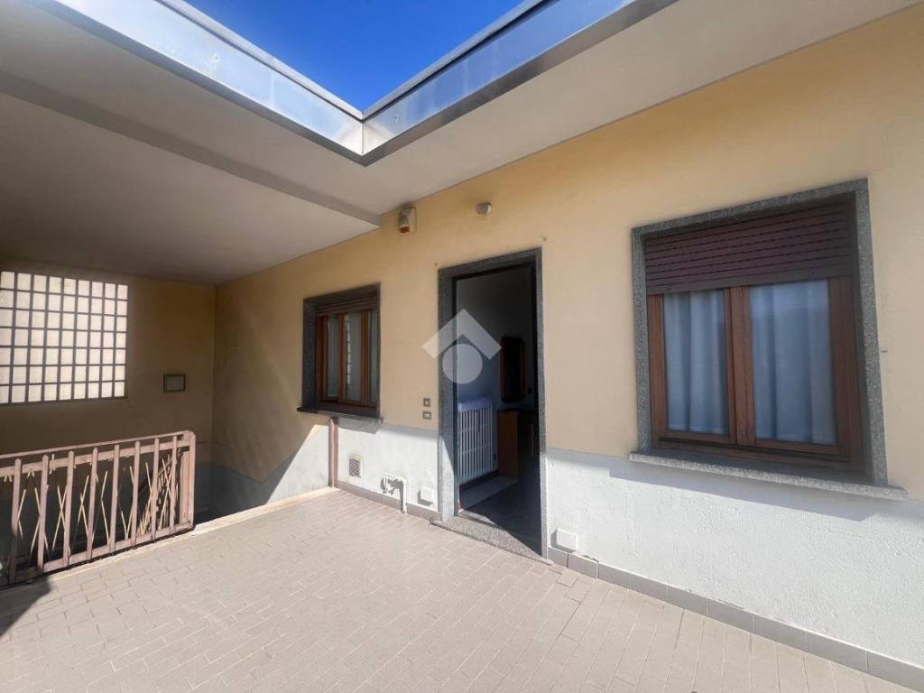 appartamento in vendita a Varedo